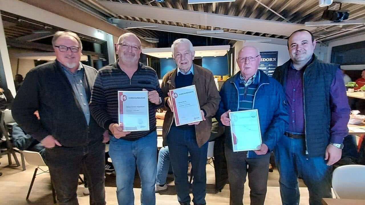 Ehrung 40 Jahre Schiri